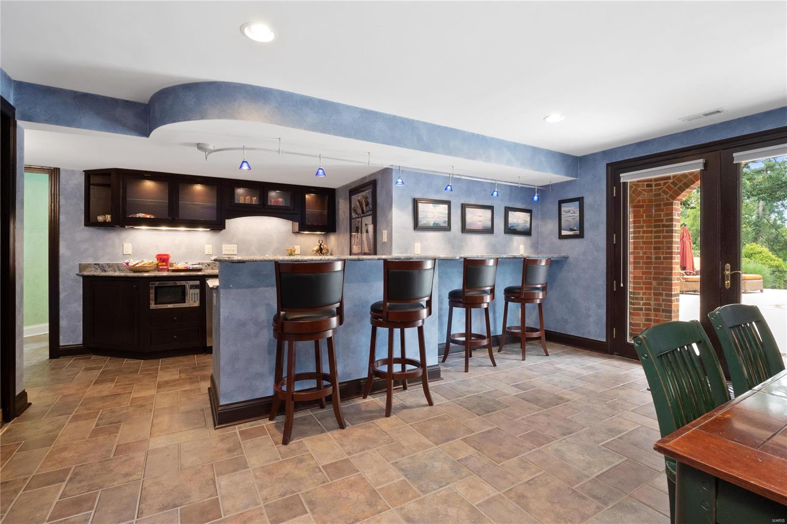 Ladue - Residential