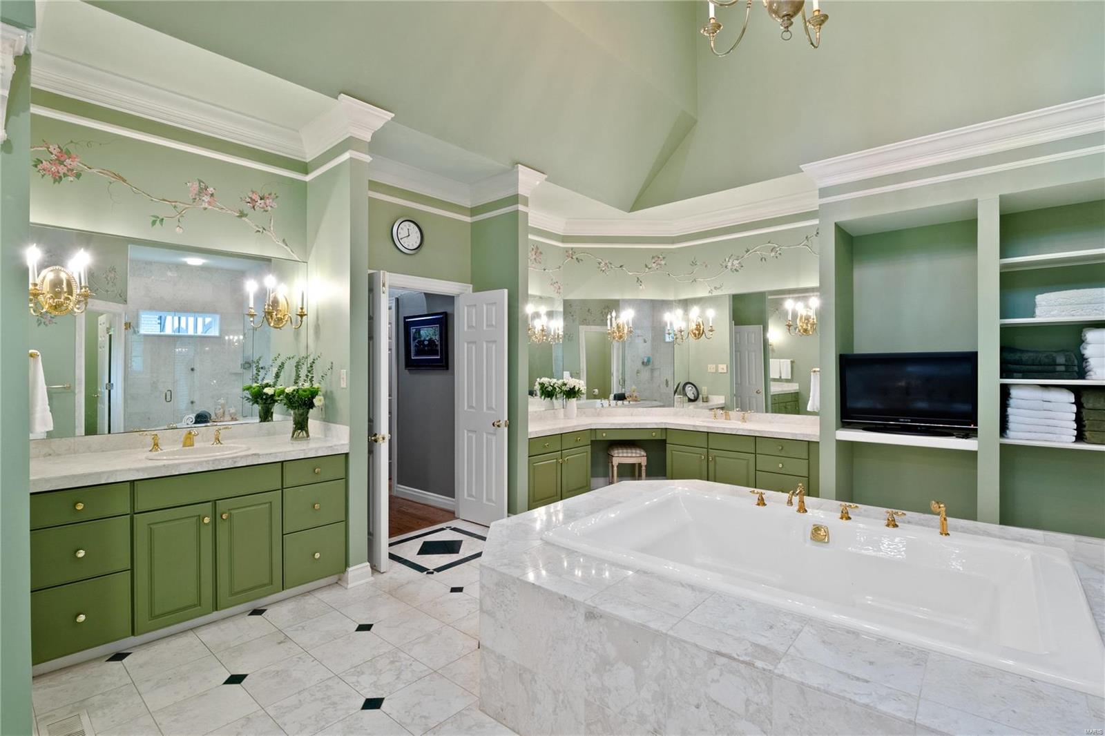 Ladue - Residential