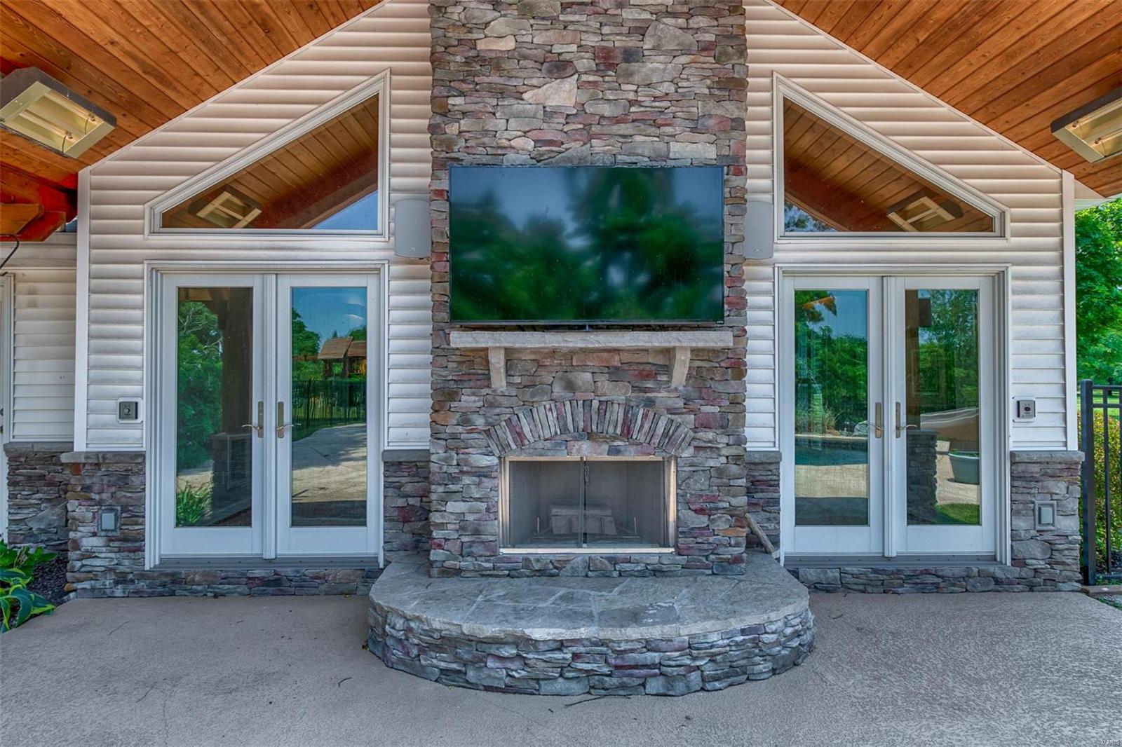 Blackberry Farm - Residential