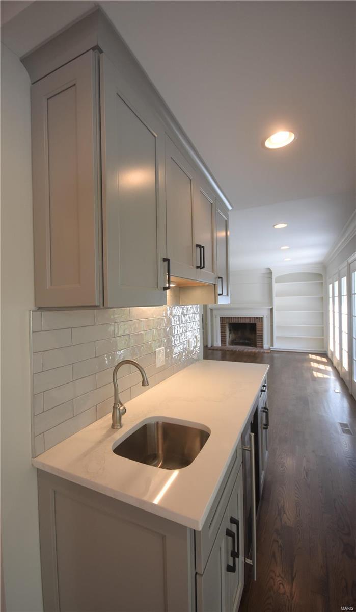 Twin Farms Road 1 - Residential