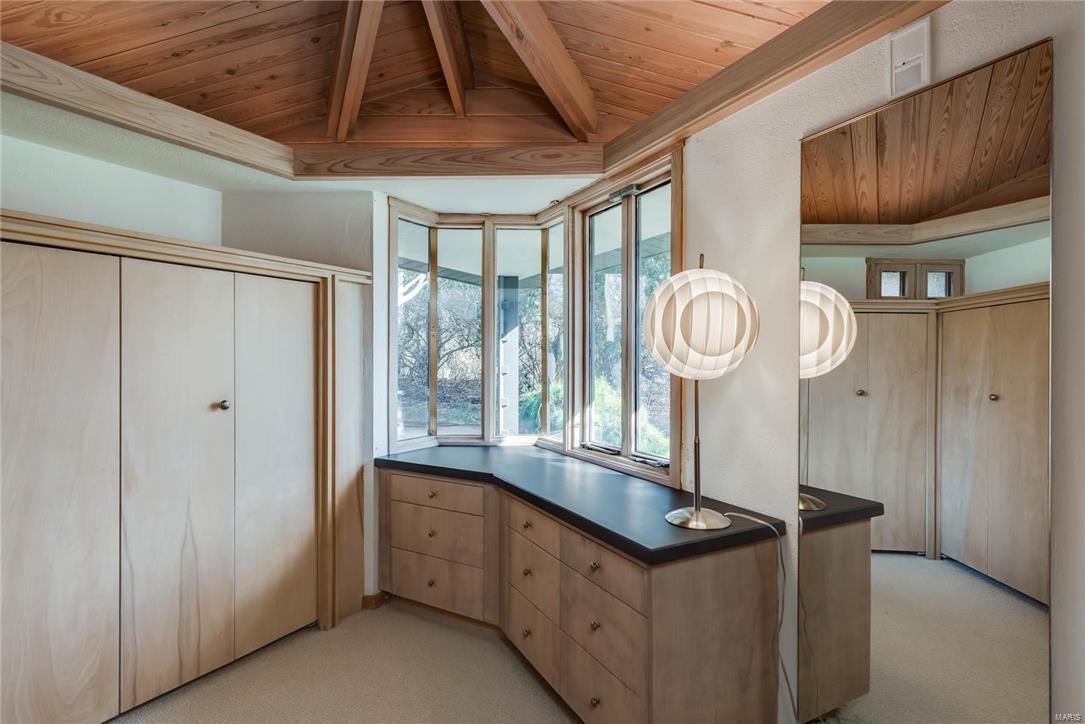 Camus - Residential