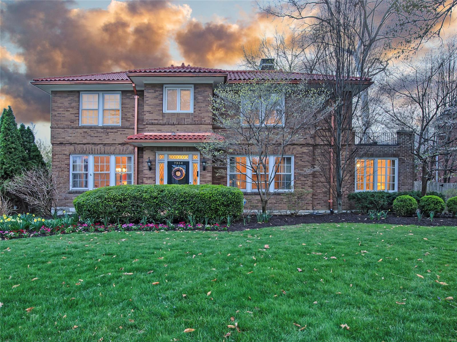 Gorgeous, light-filled 4 bedroom home in the highly sought-after Maryland Terrace neighborhood. Inviting entry opens to LR w/gas fireplace and sunroom. Separate DR leads to the eat-in kitchen with built in banquette, SS appliances- Subzero and Viking, display cabinetry, and granite countertops. Great office on 1st floor. HW floors, french doors, beautiful casements & molding throughout. 2nd floor features an enormous primary bedroom w/ 2 closets 3 great-sized bedrooms and JnJ bath upstairs. Lower level includes bright laundry room, mudroom and 3 car garage. Fabulous fully-fenced yard includes beautiful space for entertaining: deck & terraced patio.
Updates: Primary bath w/ RH vanity & marble tile, refinished HW floors, rebuilt stairs, lighting, finished lower level, newer systems, replaced copper gutters & roof underlayment, the list continues!
Walk the tree-lined neighborhood- steps from the Ritz, Clayton, Taco Buddha, Wash U and more!



Professional photos coming 4/13. Additional Rooms: Sun Room