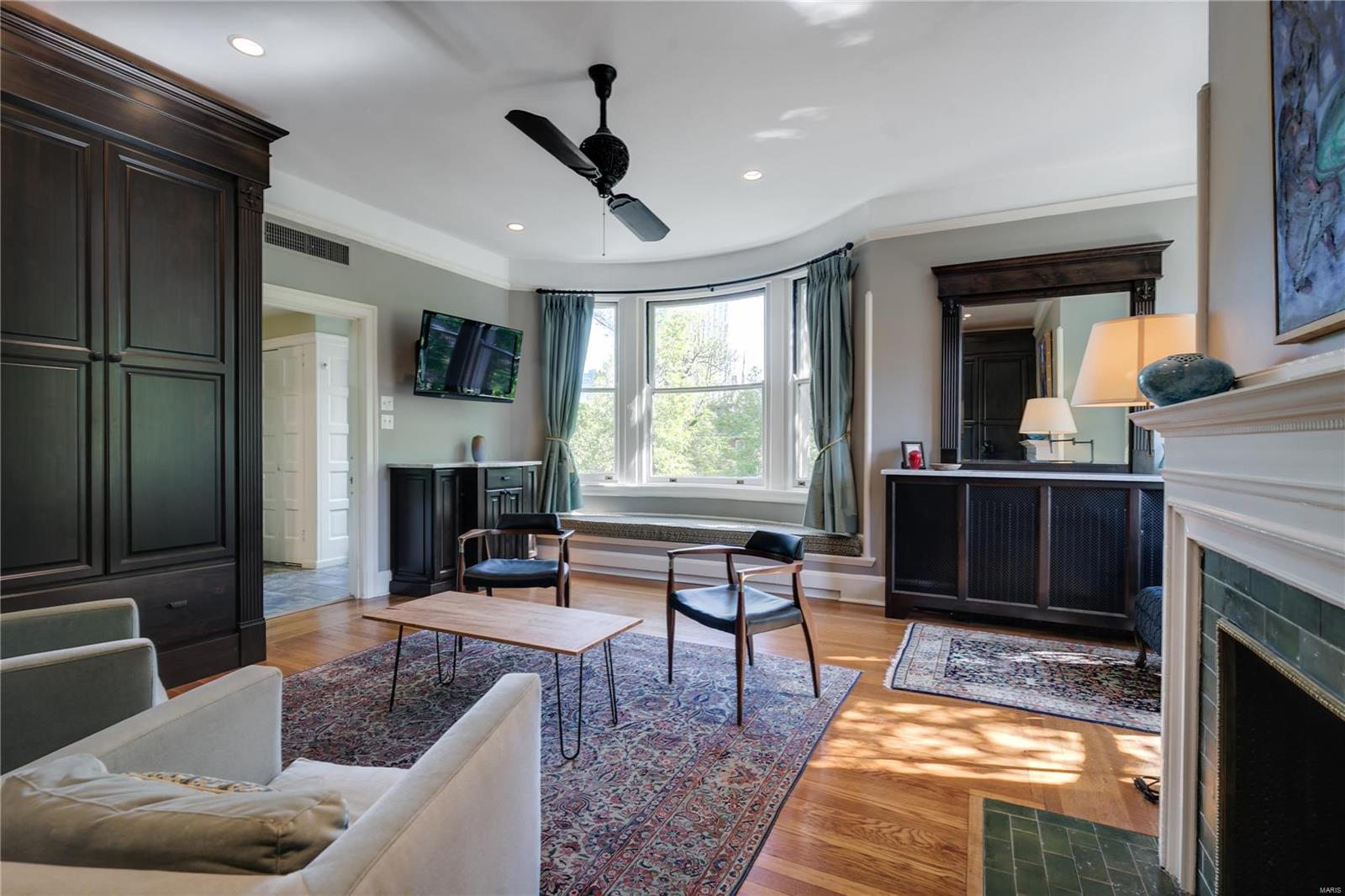 Westmoreland Place - Residential