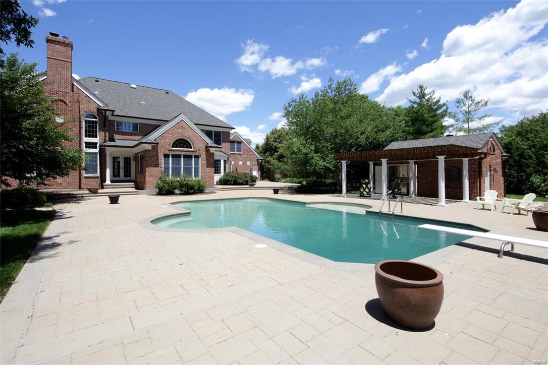 Barrington Place - Residential