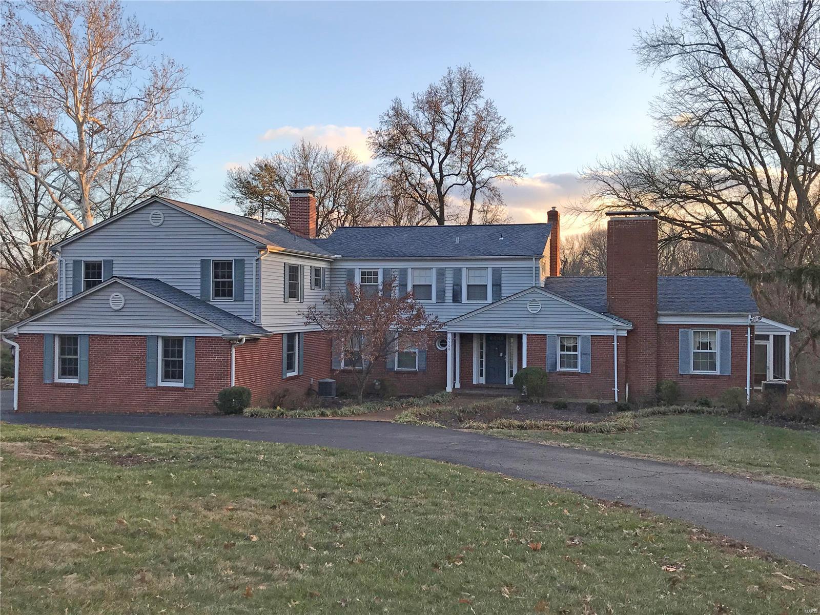 Extraordinary opportunity to either rehab this well-maintained home with today's amenities and to your liking OR build what you desire. This 2 acres is adaptable to an addition or most any plan you would choose. Surrounded by multi-million dollar properties and very near Old Warson C.C. make this opportunity a "no brainer". Many mature trees and very private. Additional Rooms: Sun Room