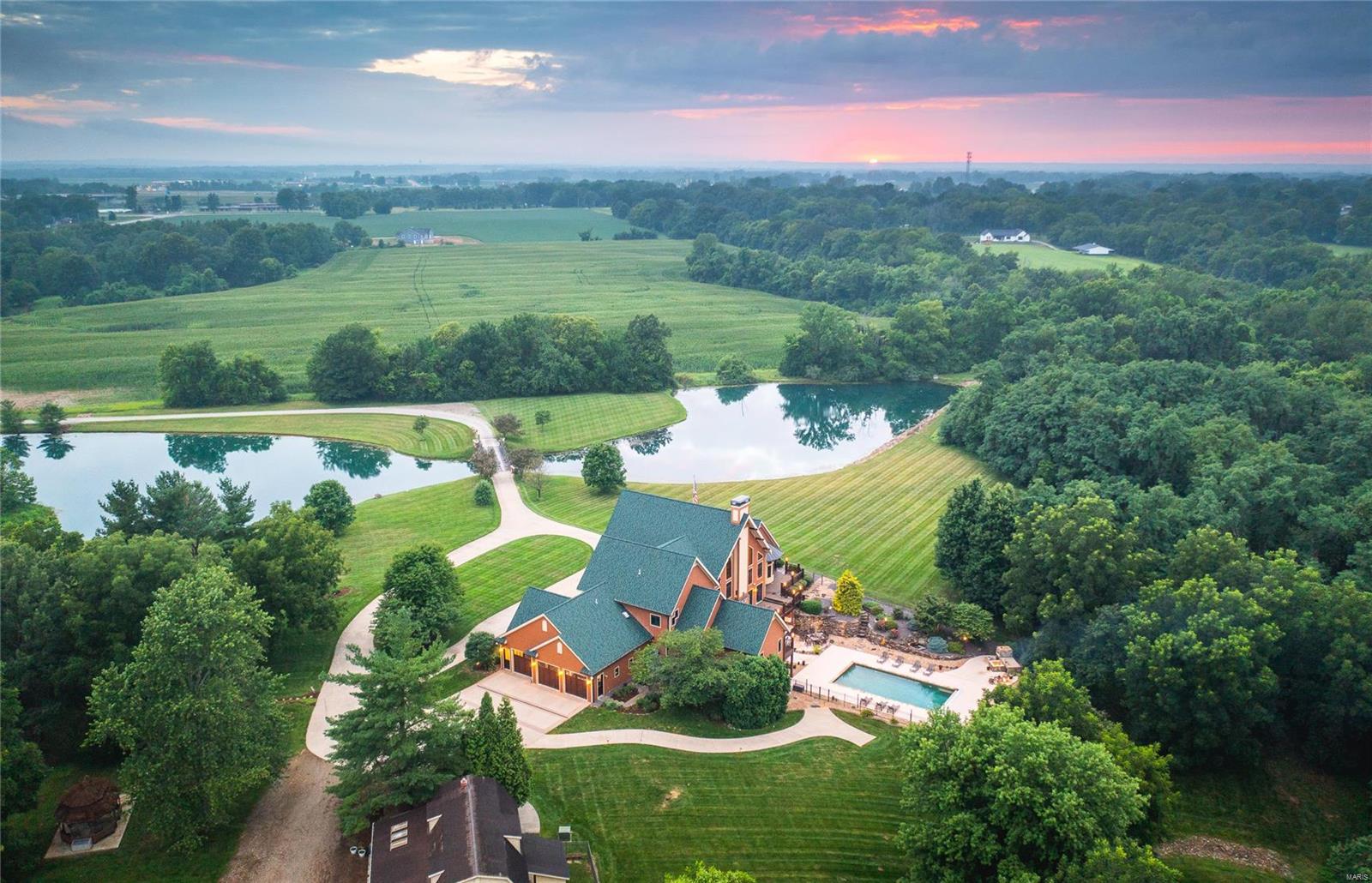 NOT IN A SUBDIVISION - Residential