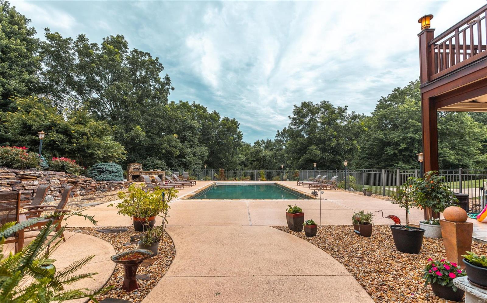NOT IN A SUBDIVISION - Residential