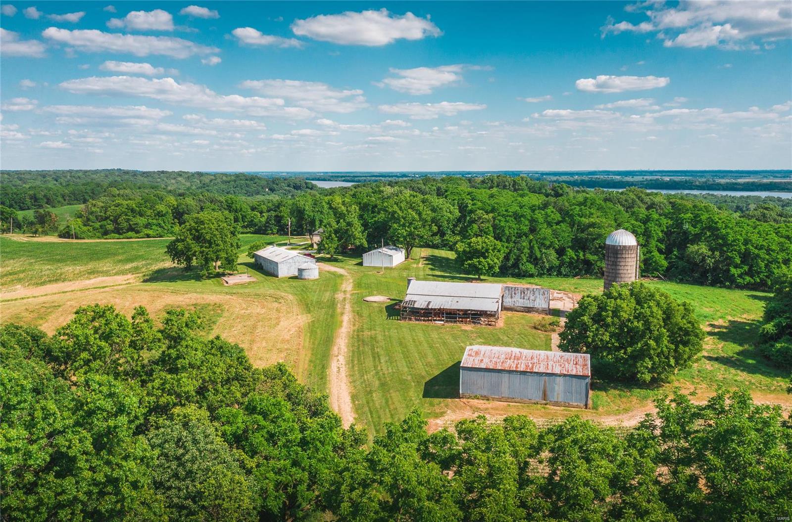 NOT IN A SUBDIVISION - Farm