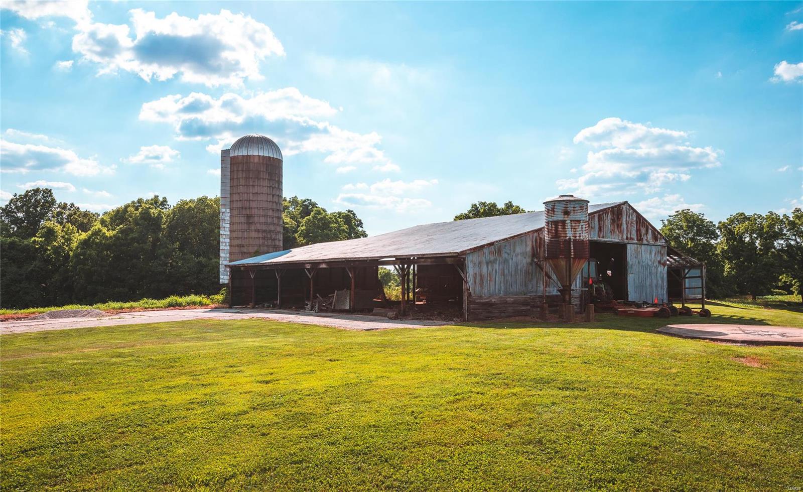 NOT IN A SUBDIVISION - Farm