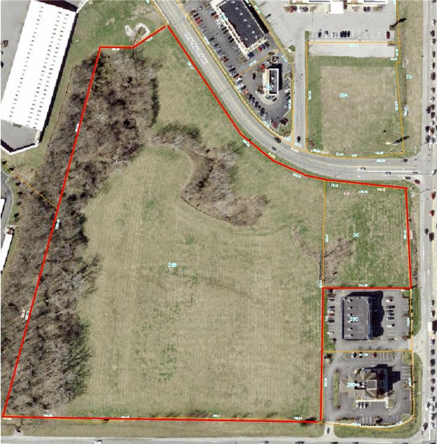Frontage green mount road, central park drive and Frank Scott Parkway. Ideal opportunity for a retail development. Parcel number 03-36.0-401-005 is also included. Location: City