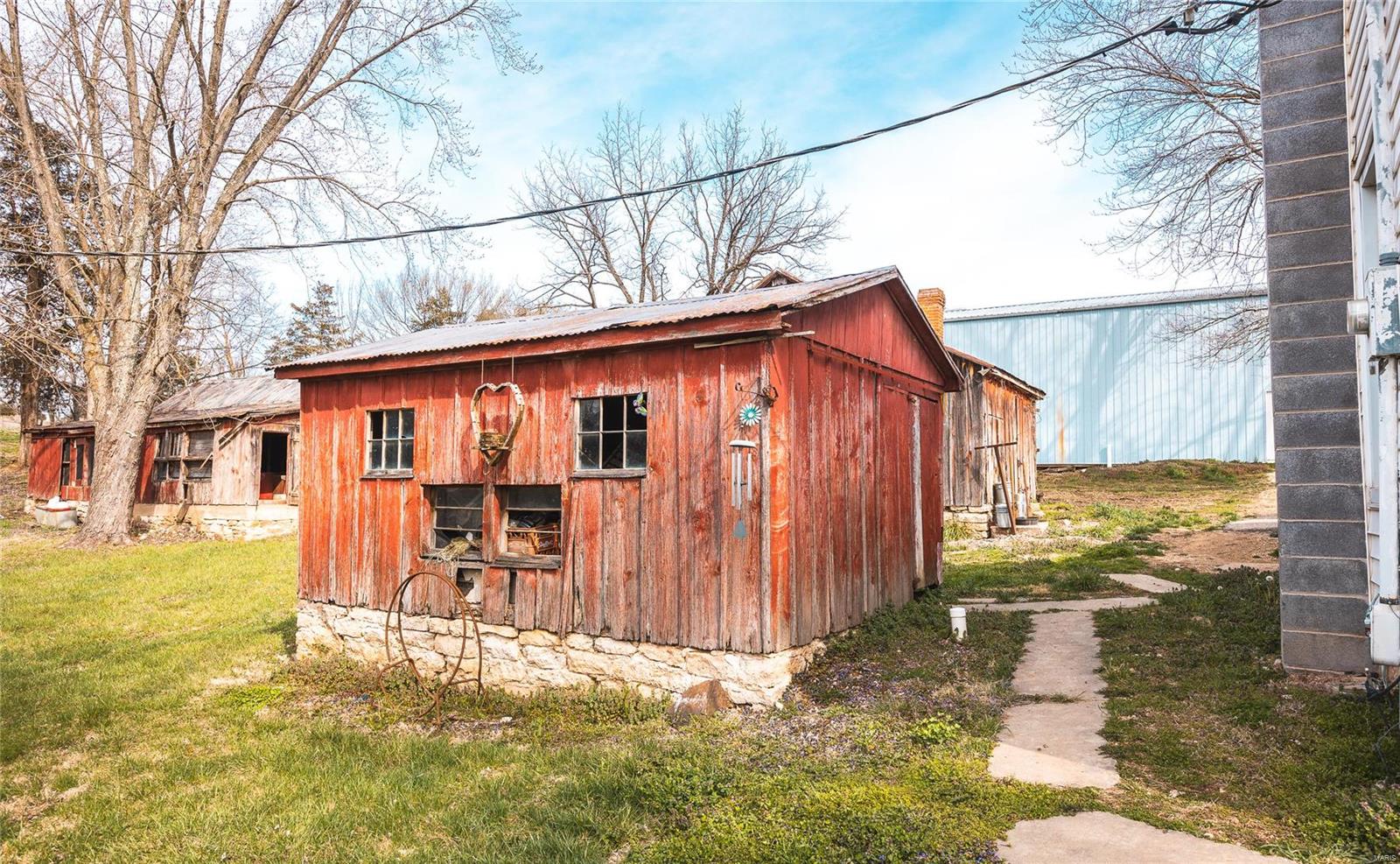 Owls Nest - Farm