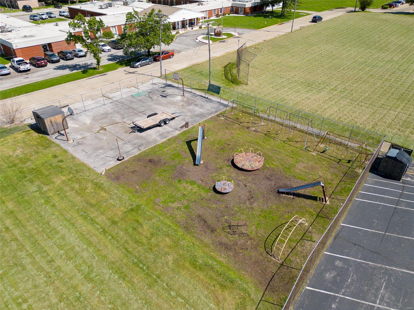 Eighth Add To Cloverview Sub - Commercial Sale