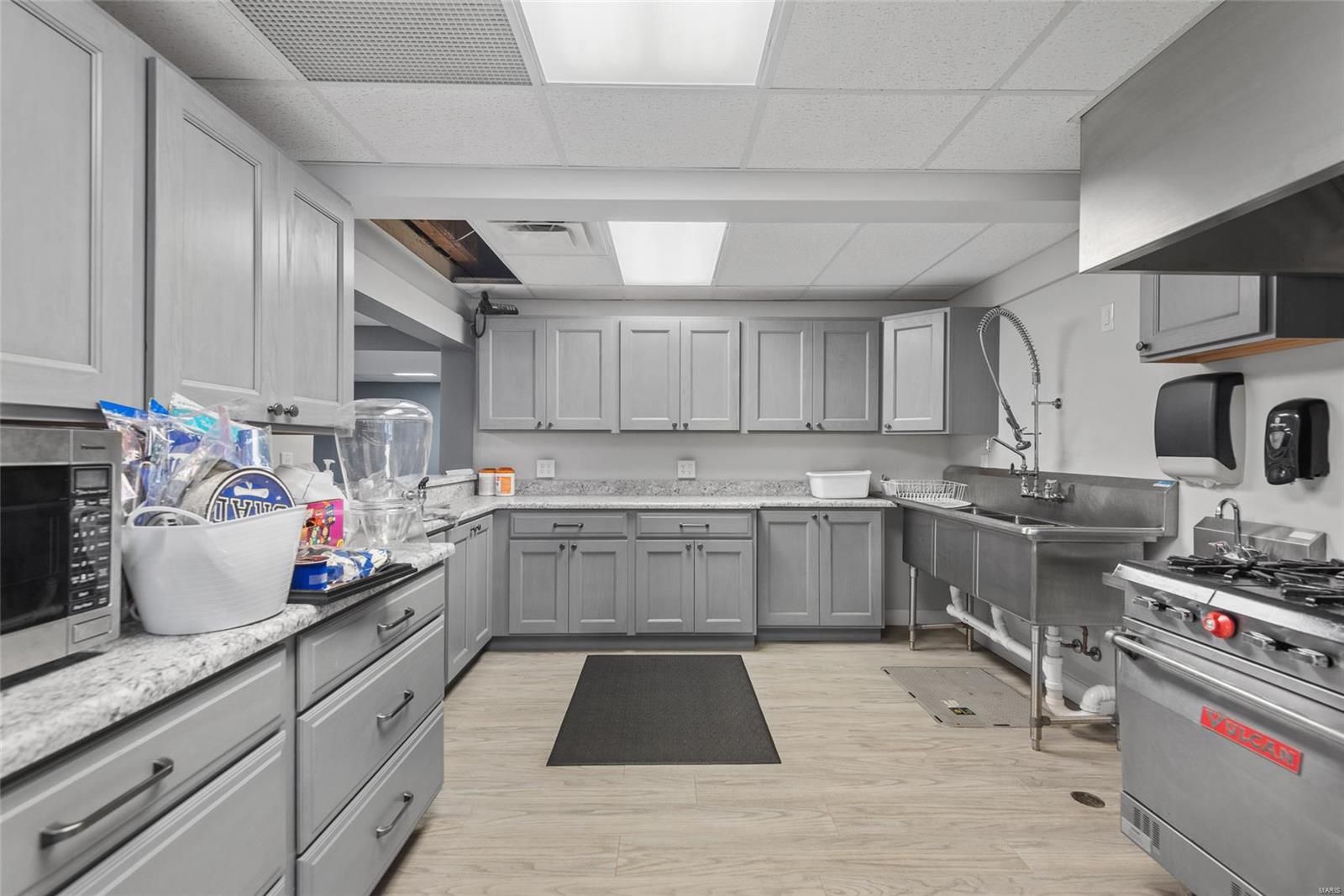Eighth Add To Cloverview Sub - Commercial Sale