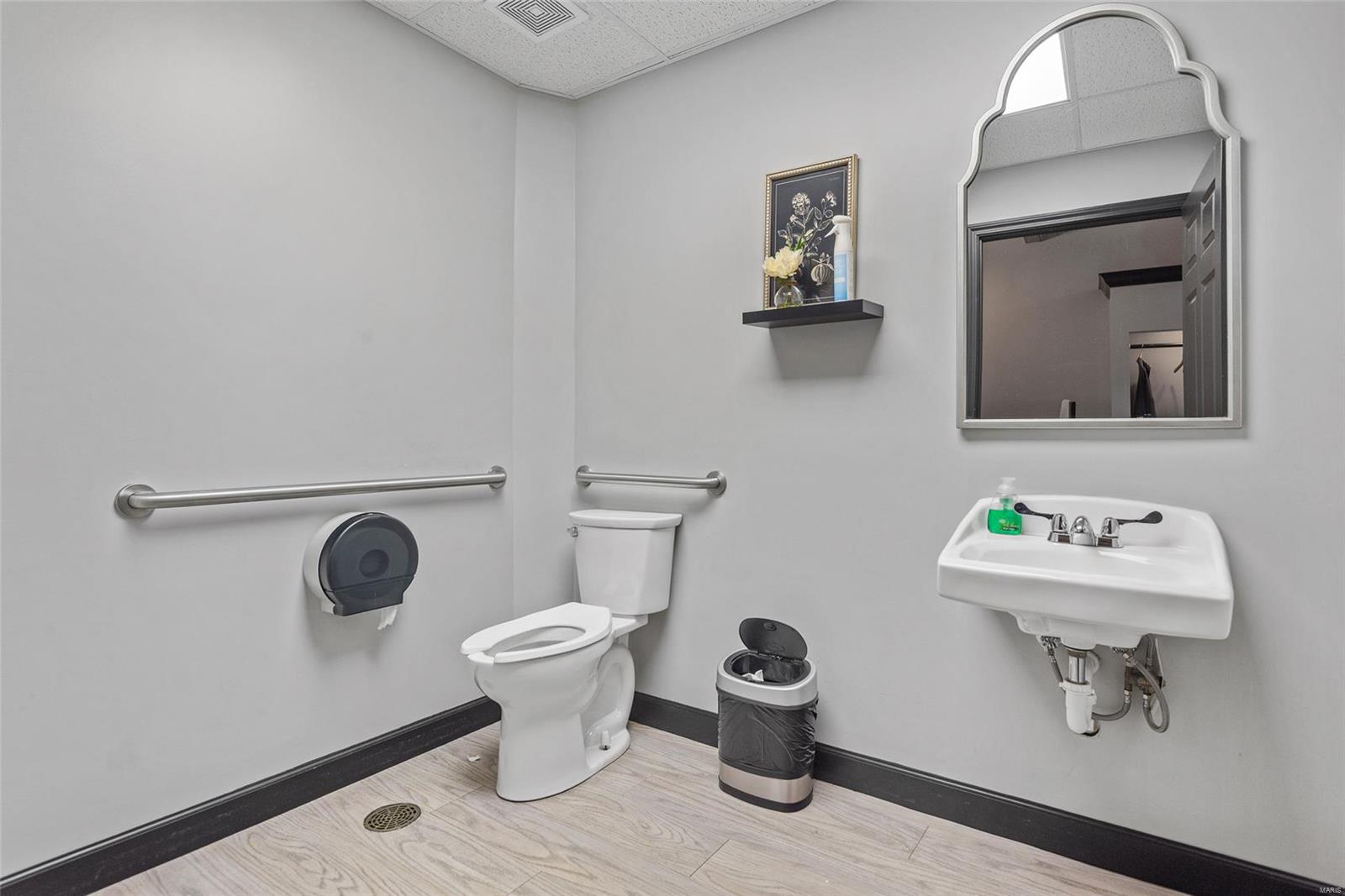 Eighth Add To Cloverview Sub - Commercial Sale