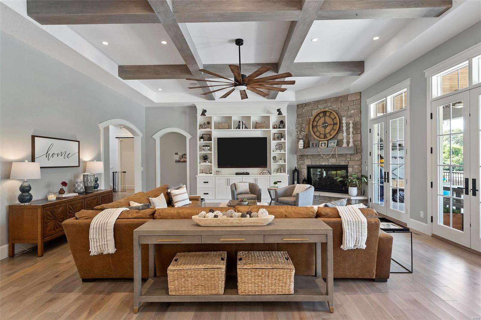 Springdale Manor - Residential