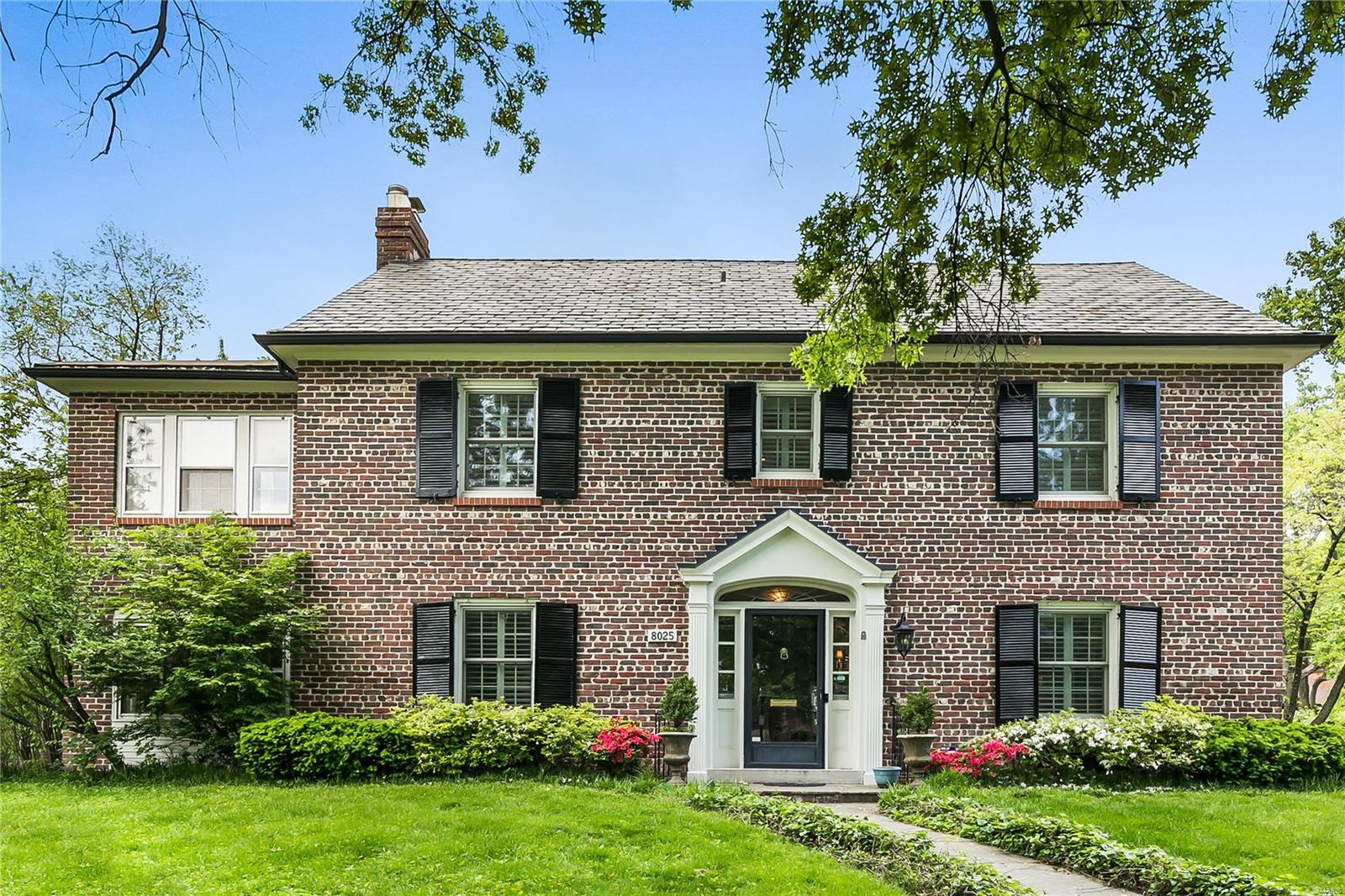 Davis Place - Residential