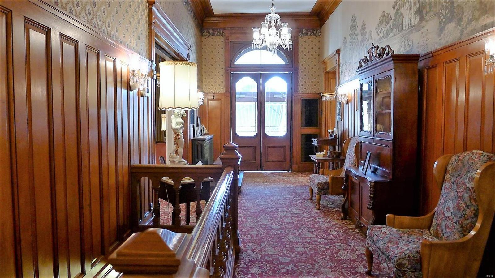 Lafayette Square - Commercial Sale
