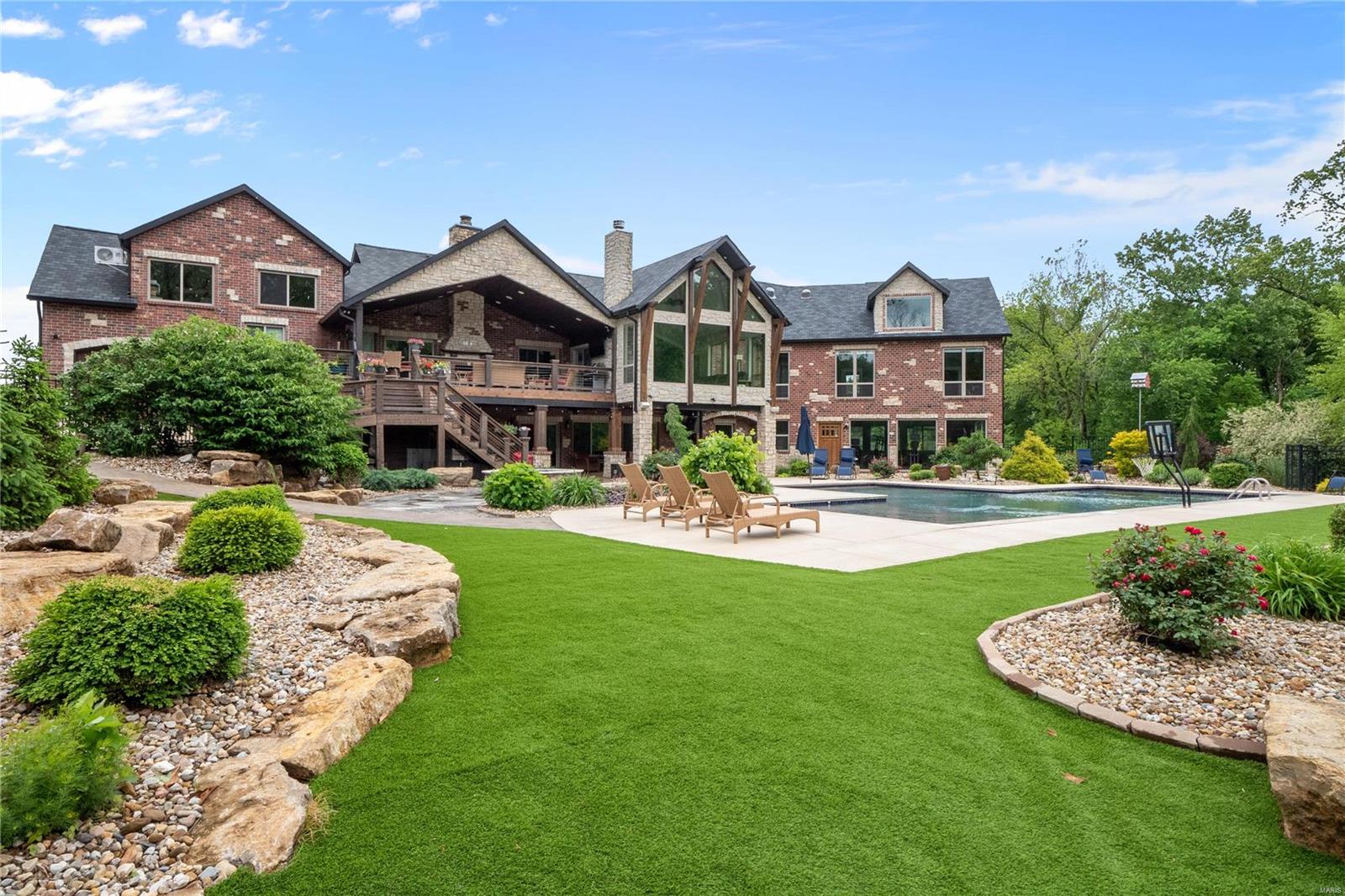Pleasant Lks Turner's Farm Thi - Residential