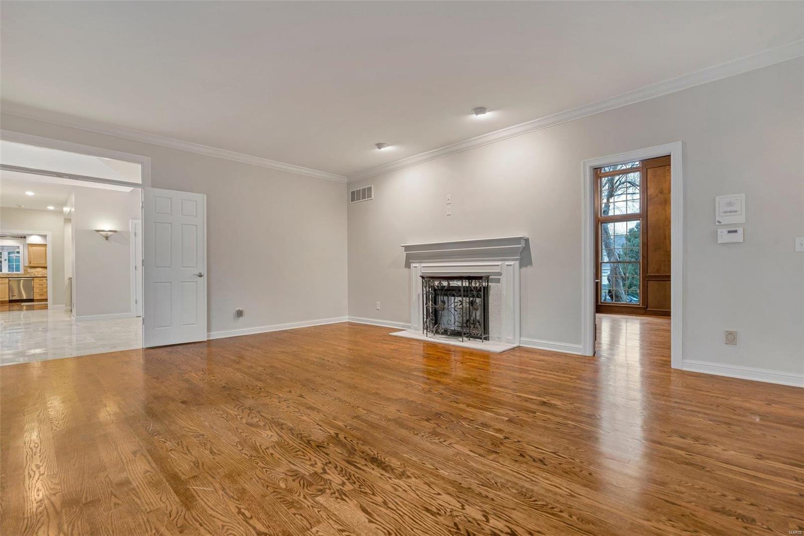 Hamptons The - Residential