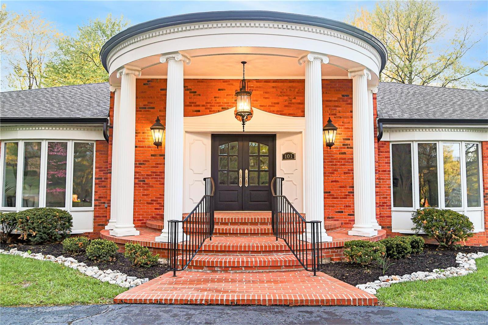 Ladue Aire Estate - Residential