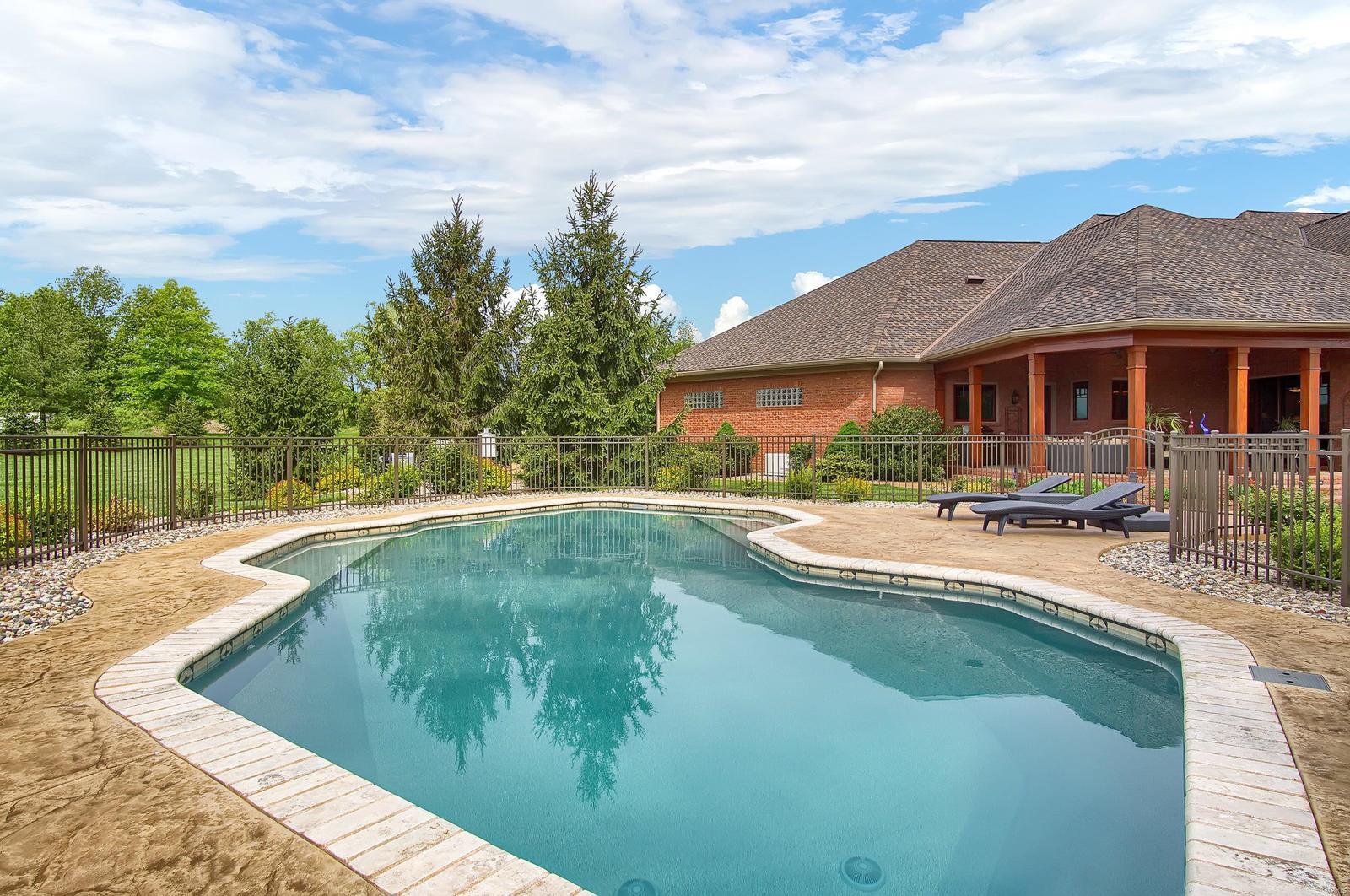 Heron Point - Residential