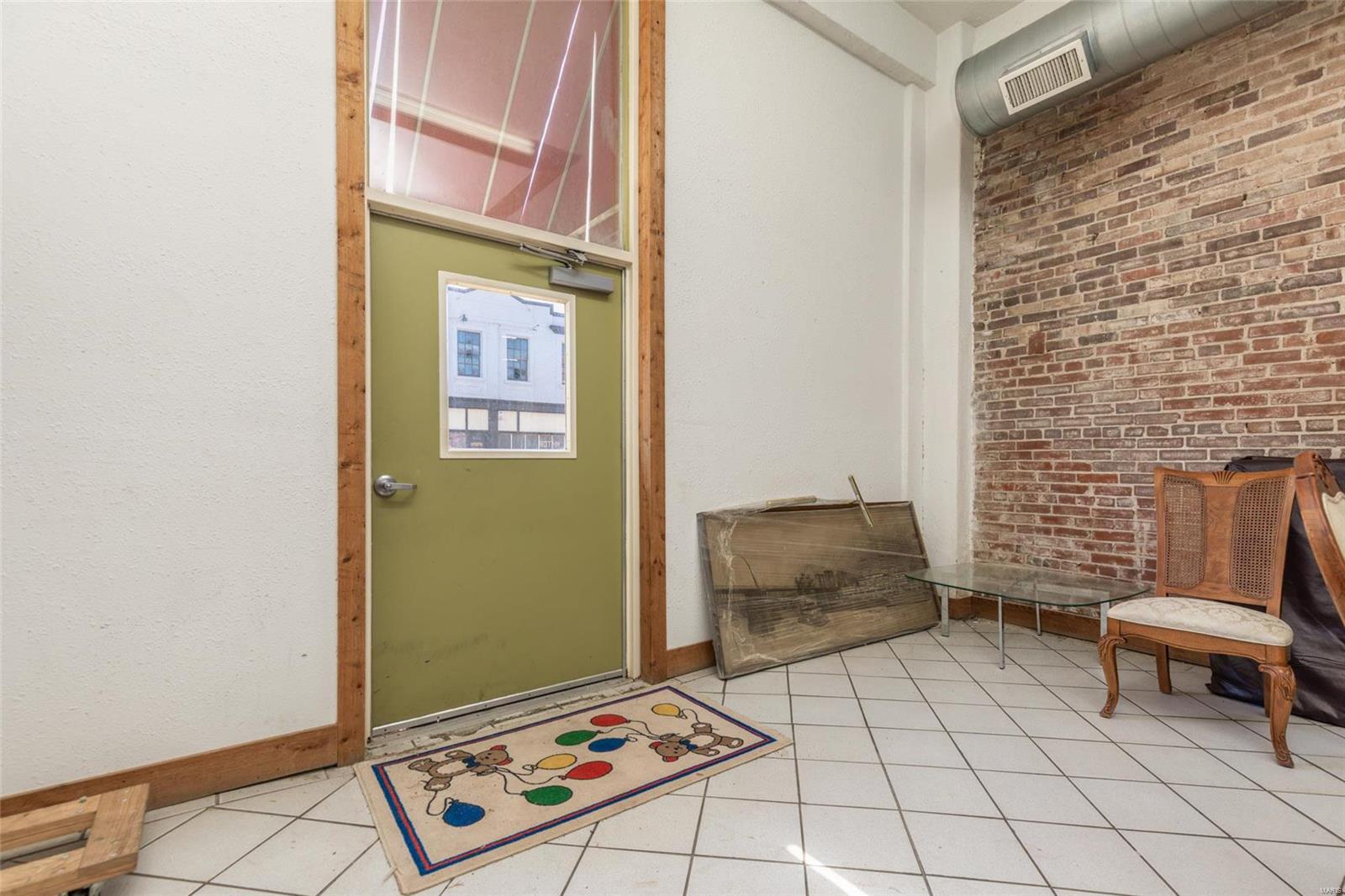 Aubert Place Add - Commercial Sale