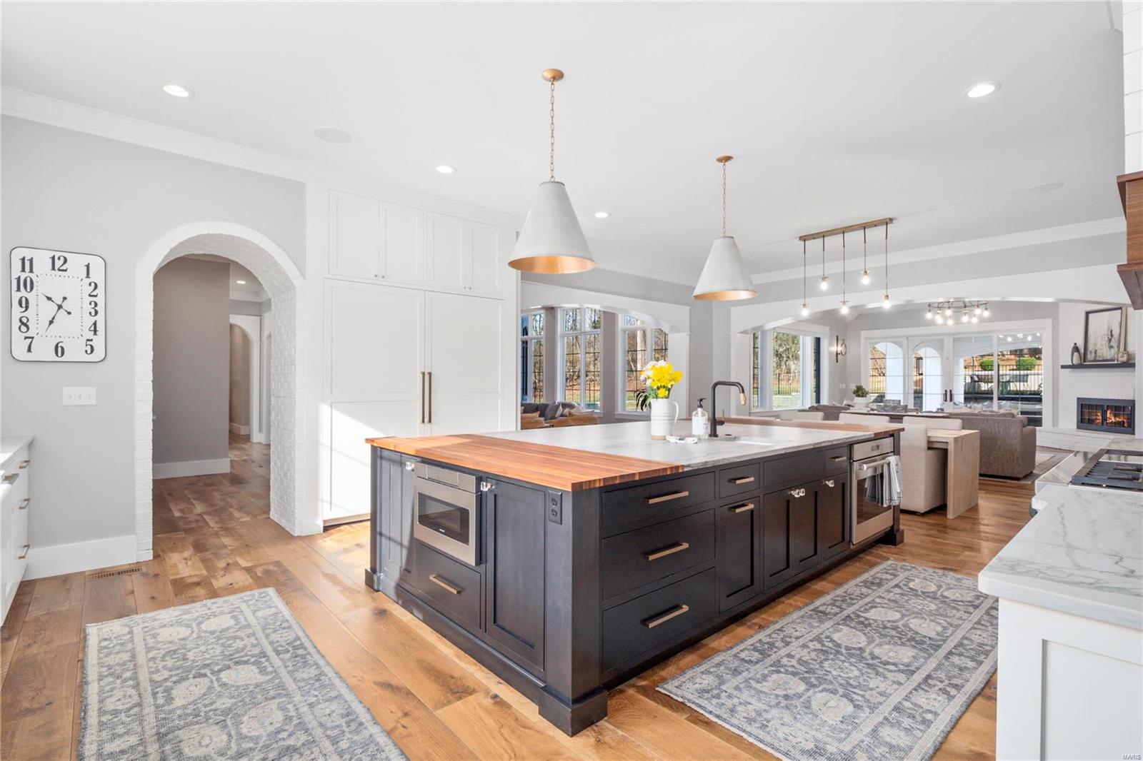Williamsburg 3 - Residential