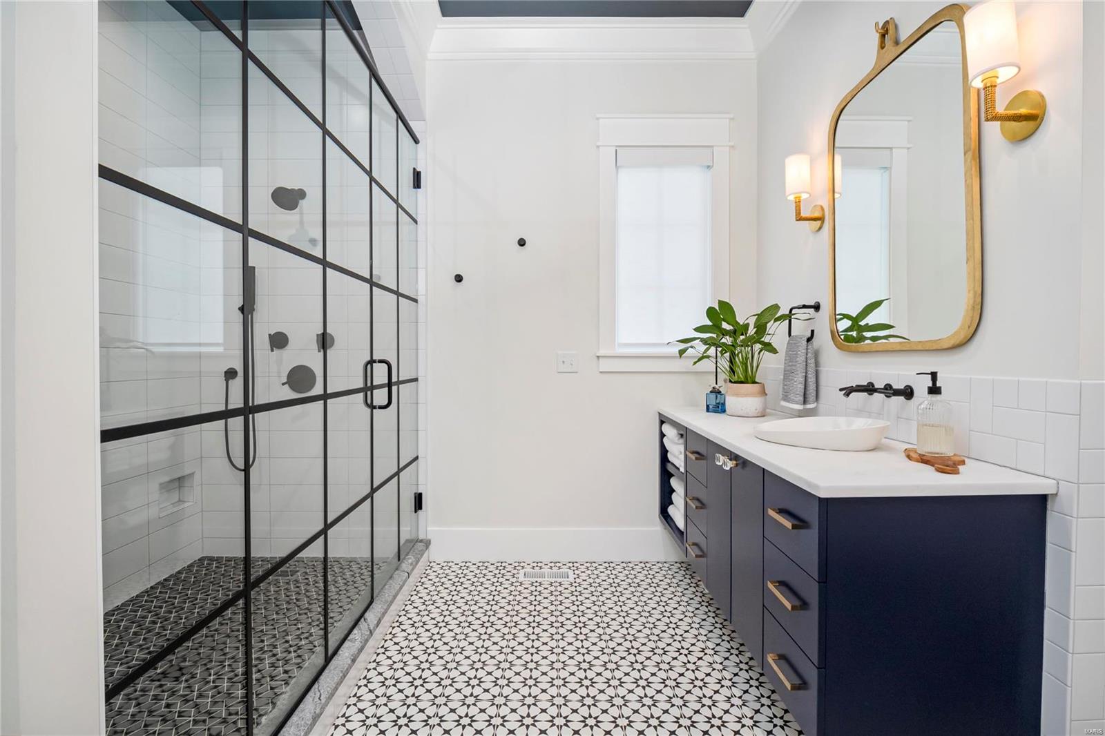 Williamsburg 3 - Residential