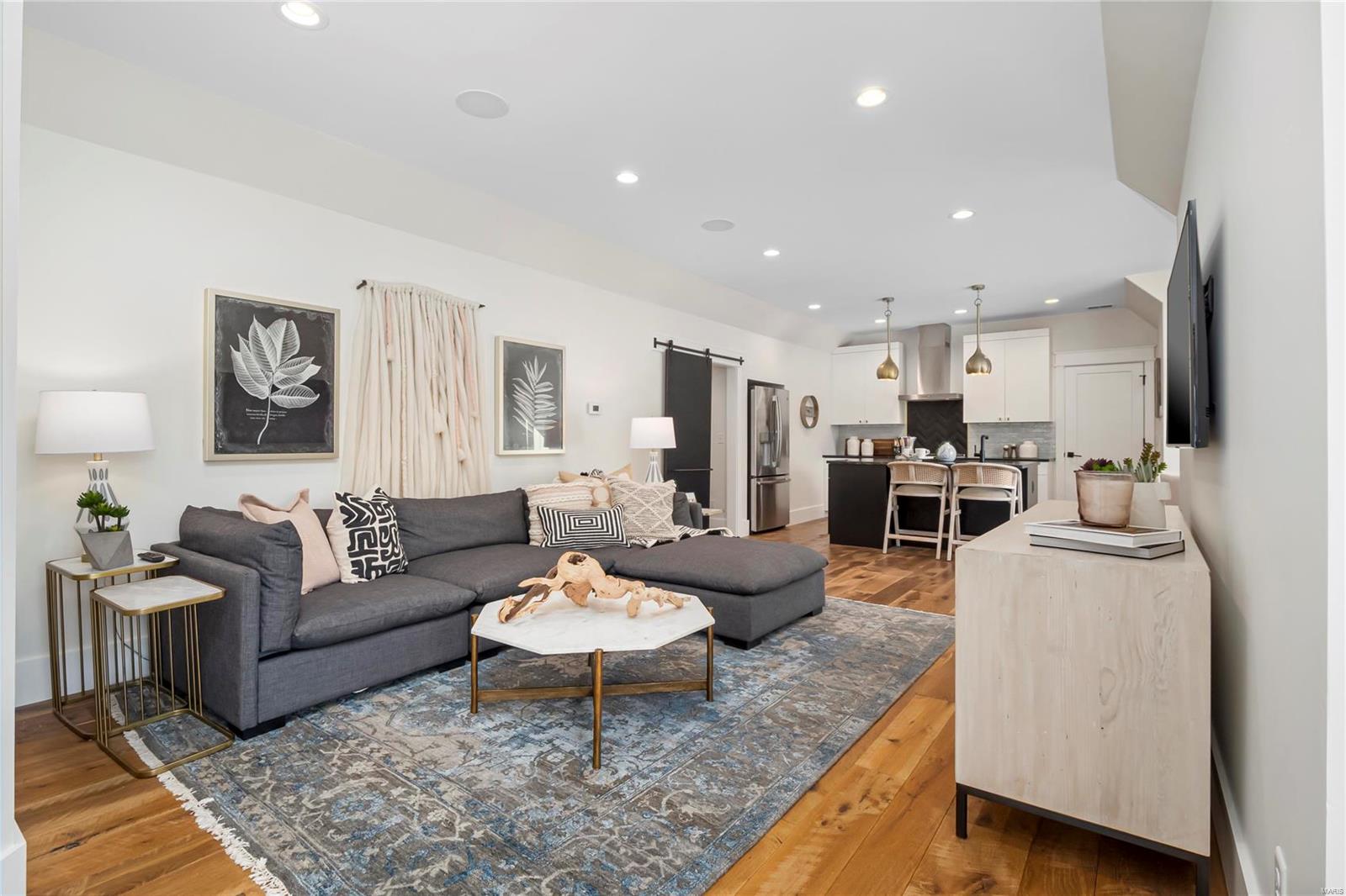 Williamsburg 3 - Residential