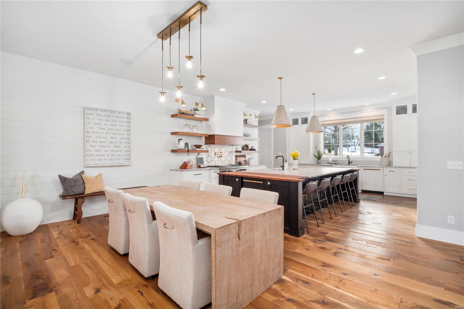 Williamsburg 3 - Residential