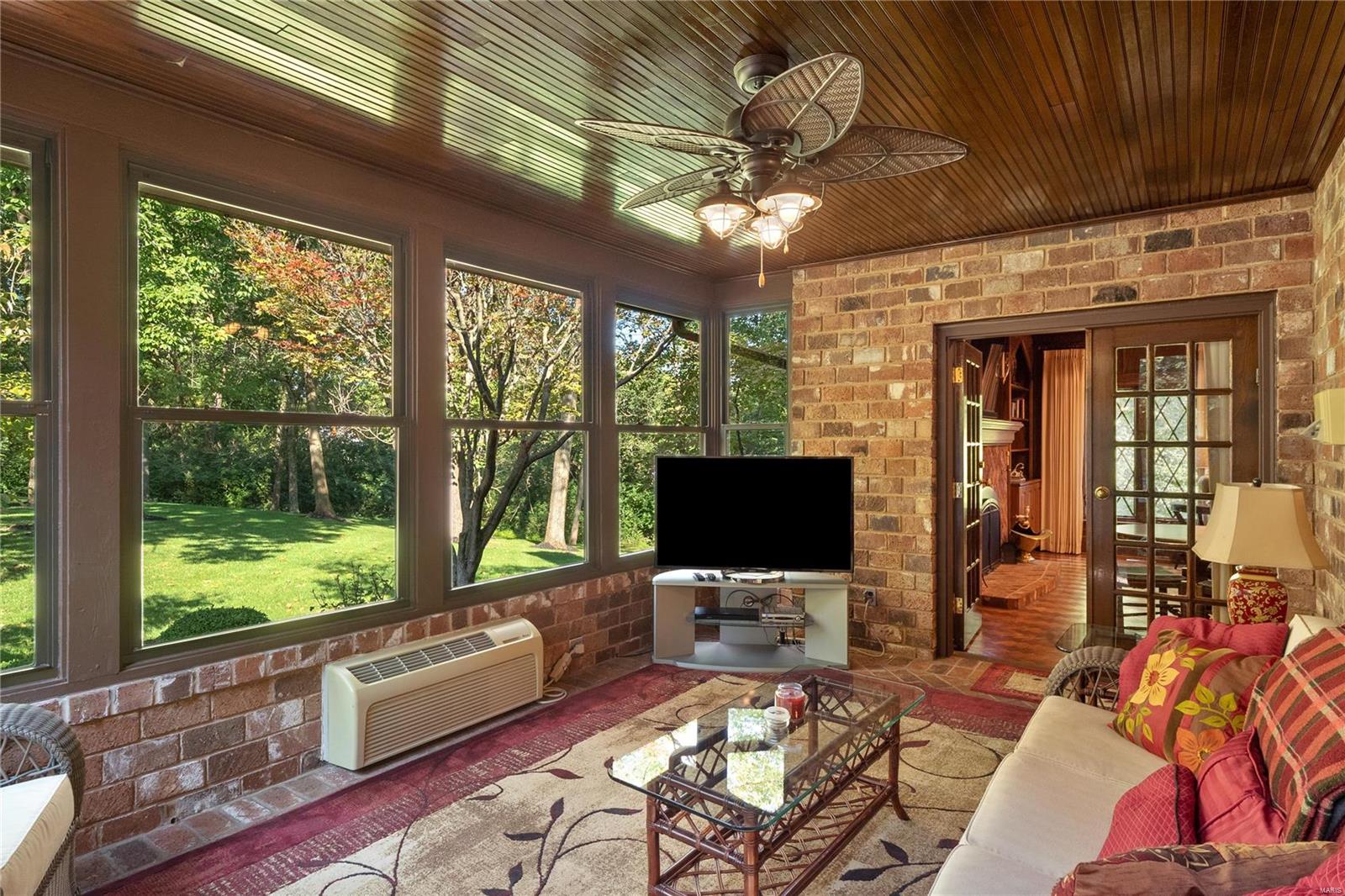 Ladue Lake Estates - Residential