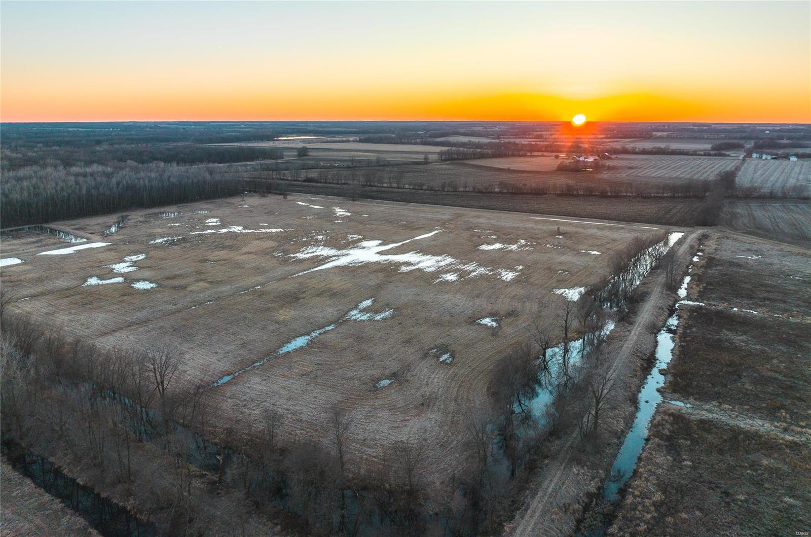 Not in a subdivision - Farm