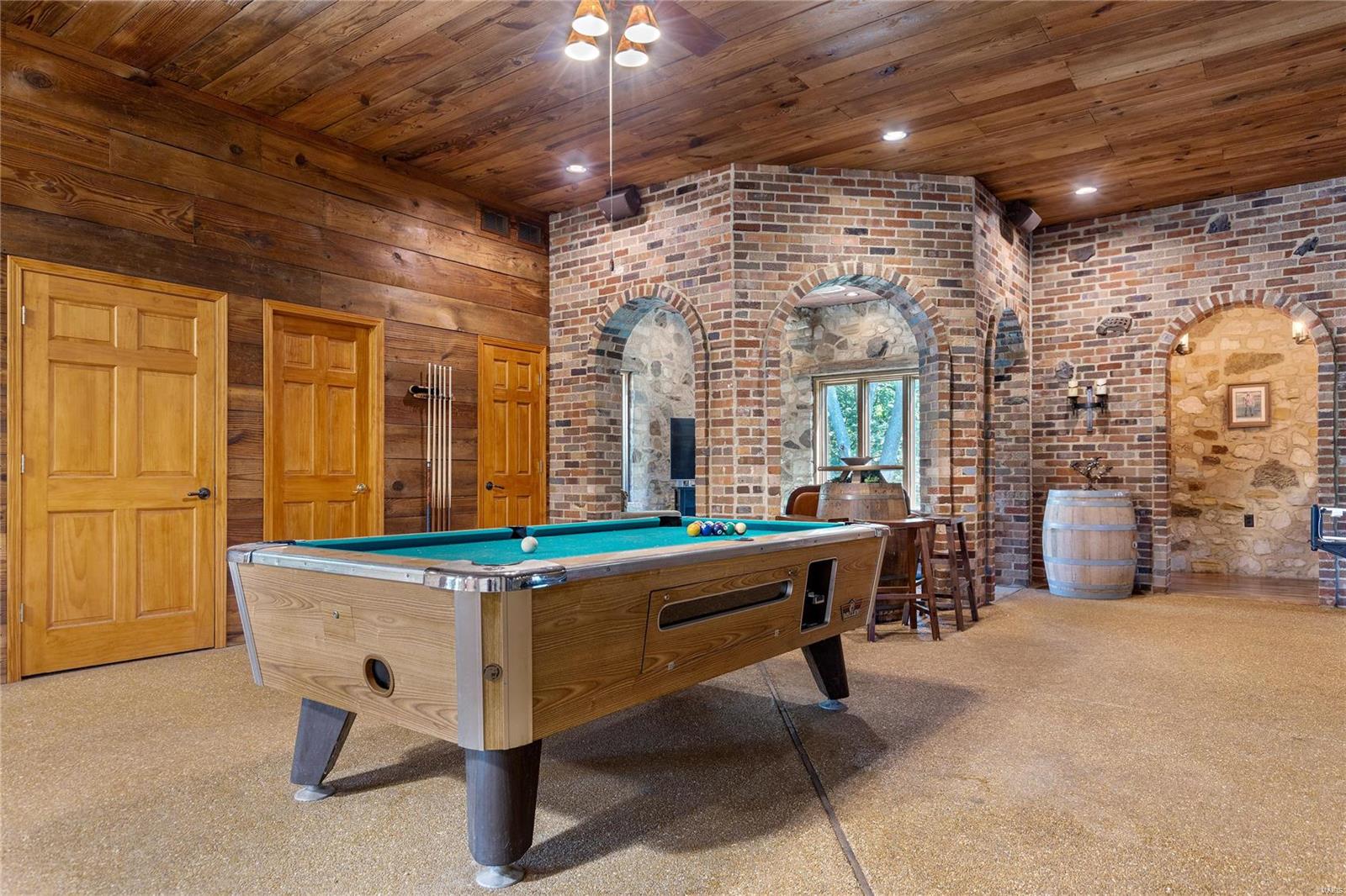 Huntington Lane - Residential