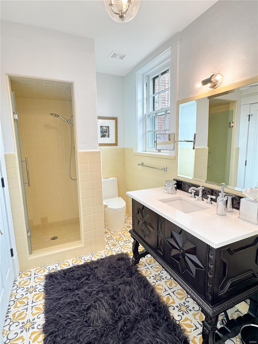 Lucinda Owens Estates - Residential