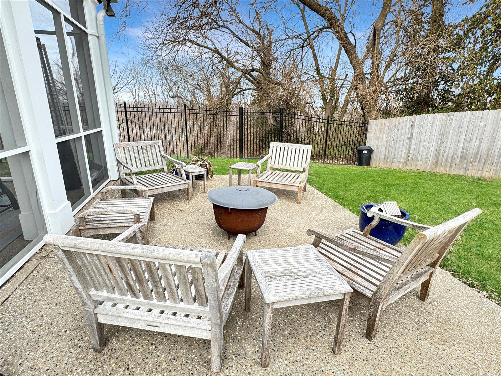 Lucinda Owens Estates - Residential
