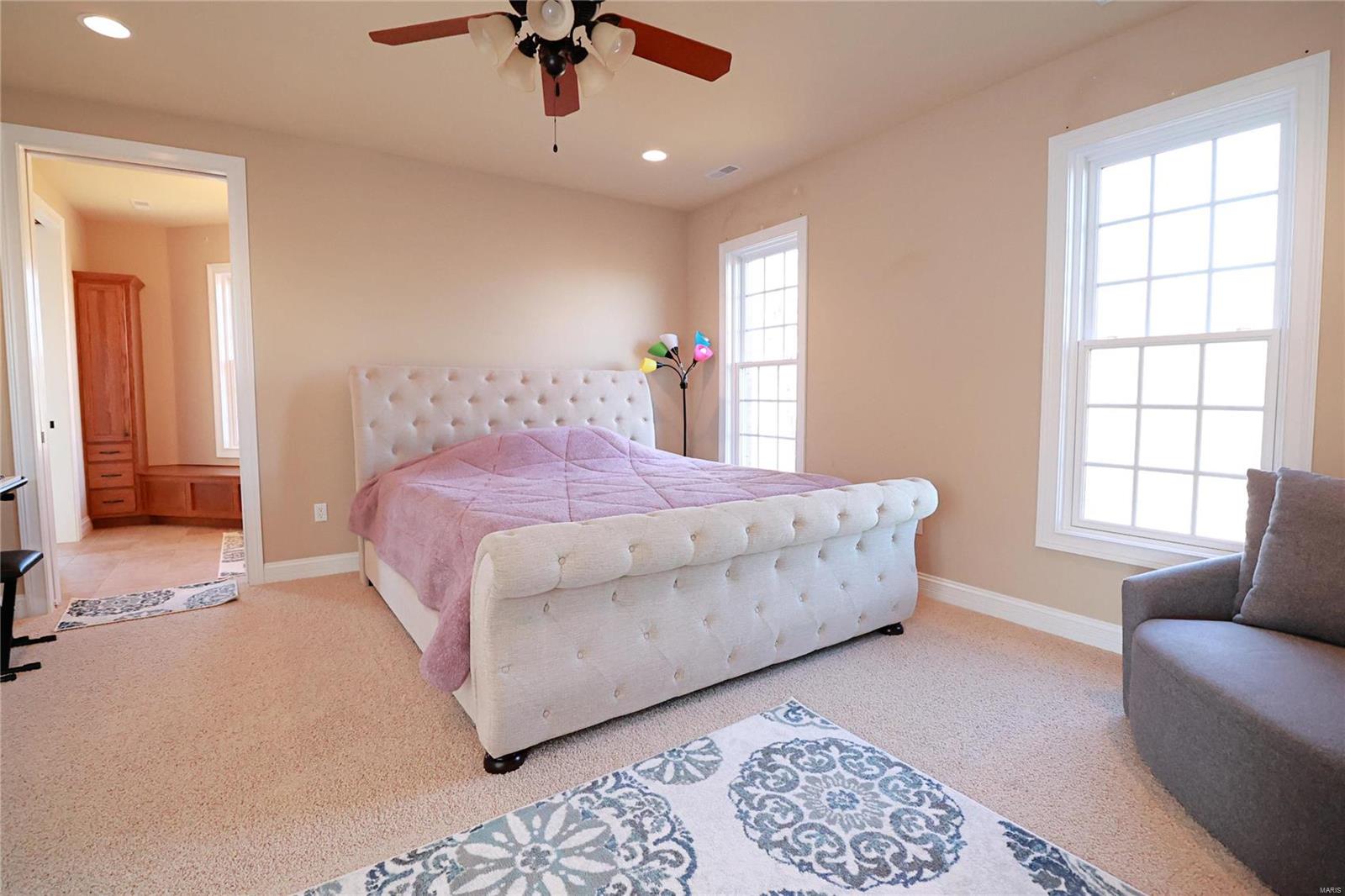 Estates at Far Oaks - Residential