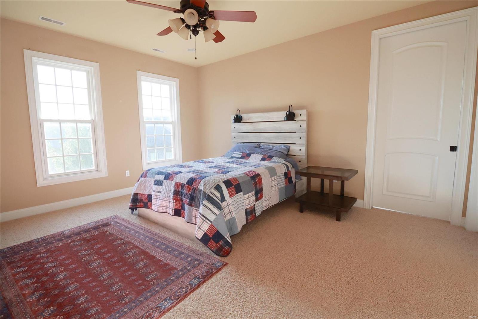 Estates at Far Oaks - Residential