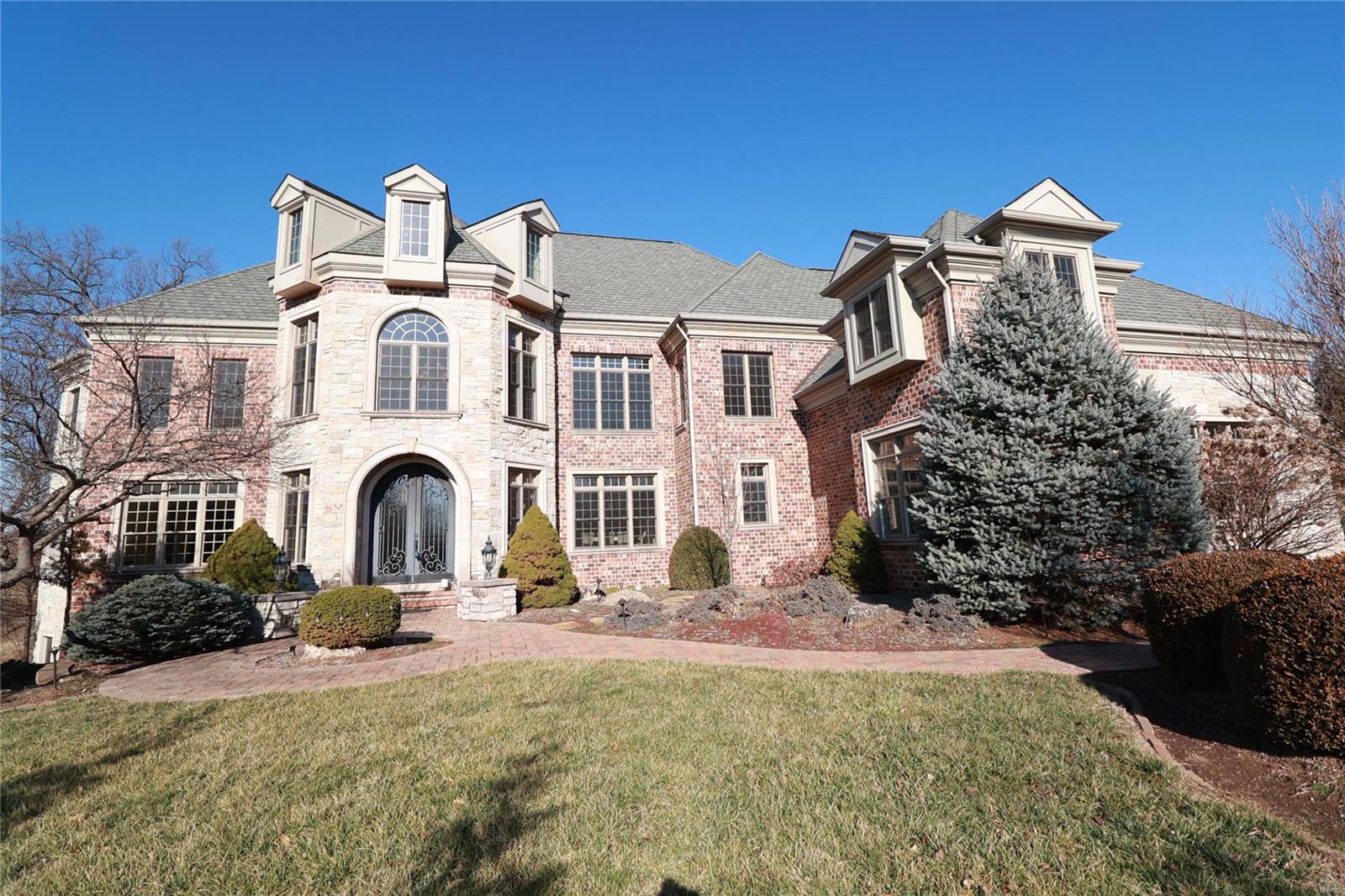 Estates at Far Oaks - Residential