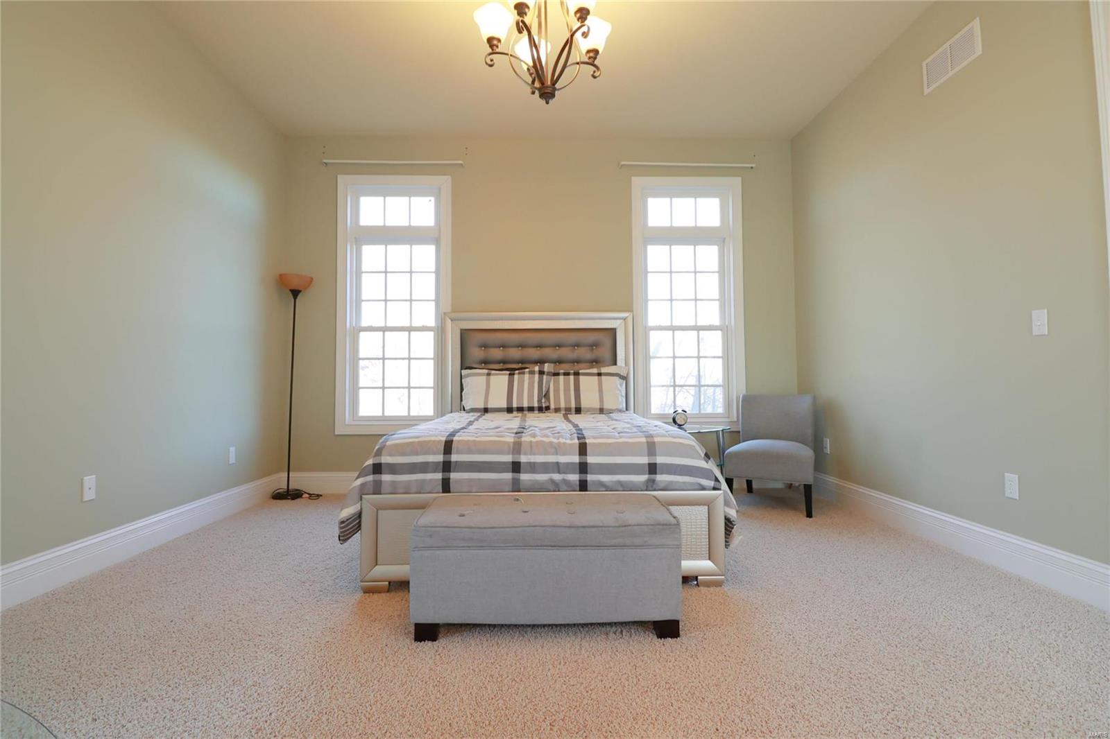 Estates at Far Oaks - Residential