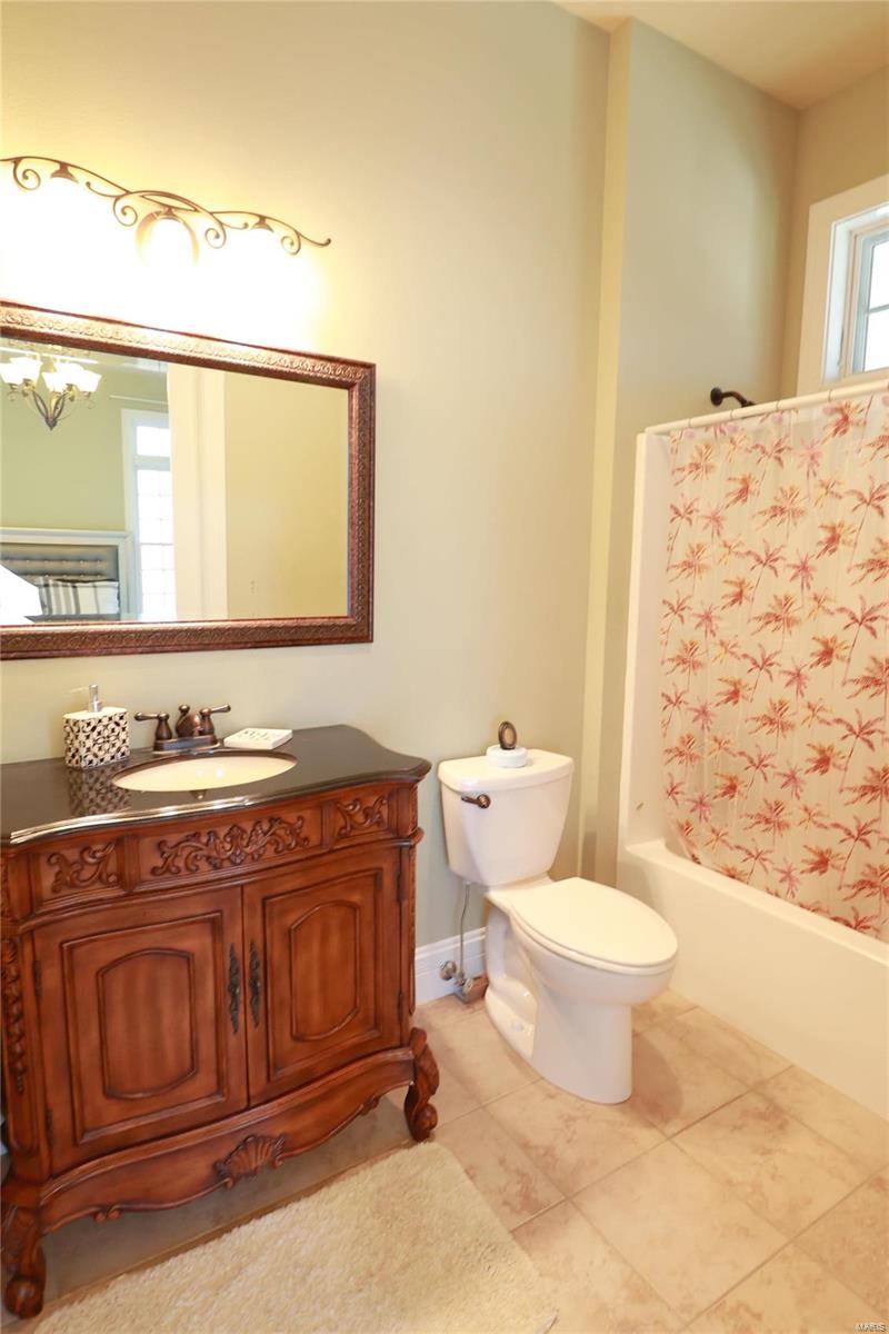 Estates at Far Oaks - Residential