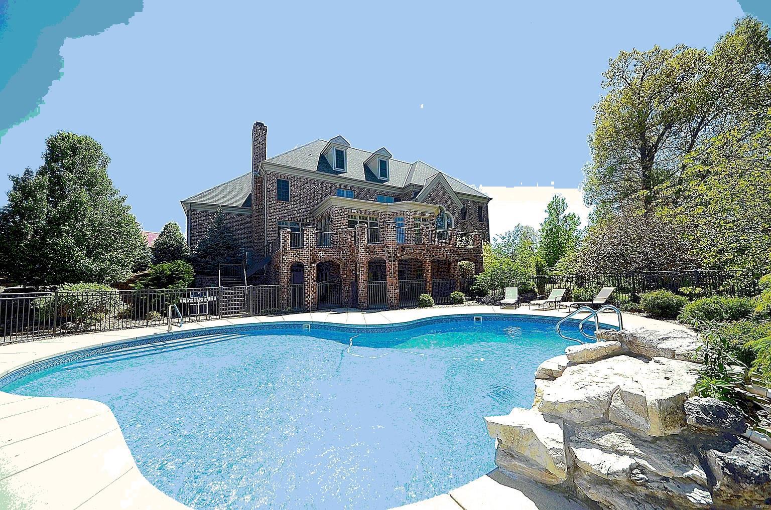 Estates at Far Oaks - Residential