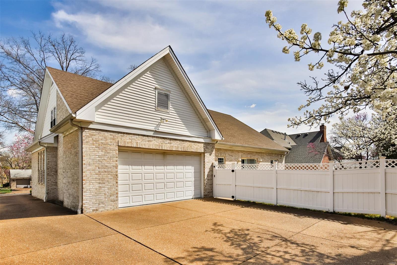 Clayton Gardens - Residential