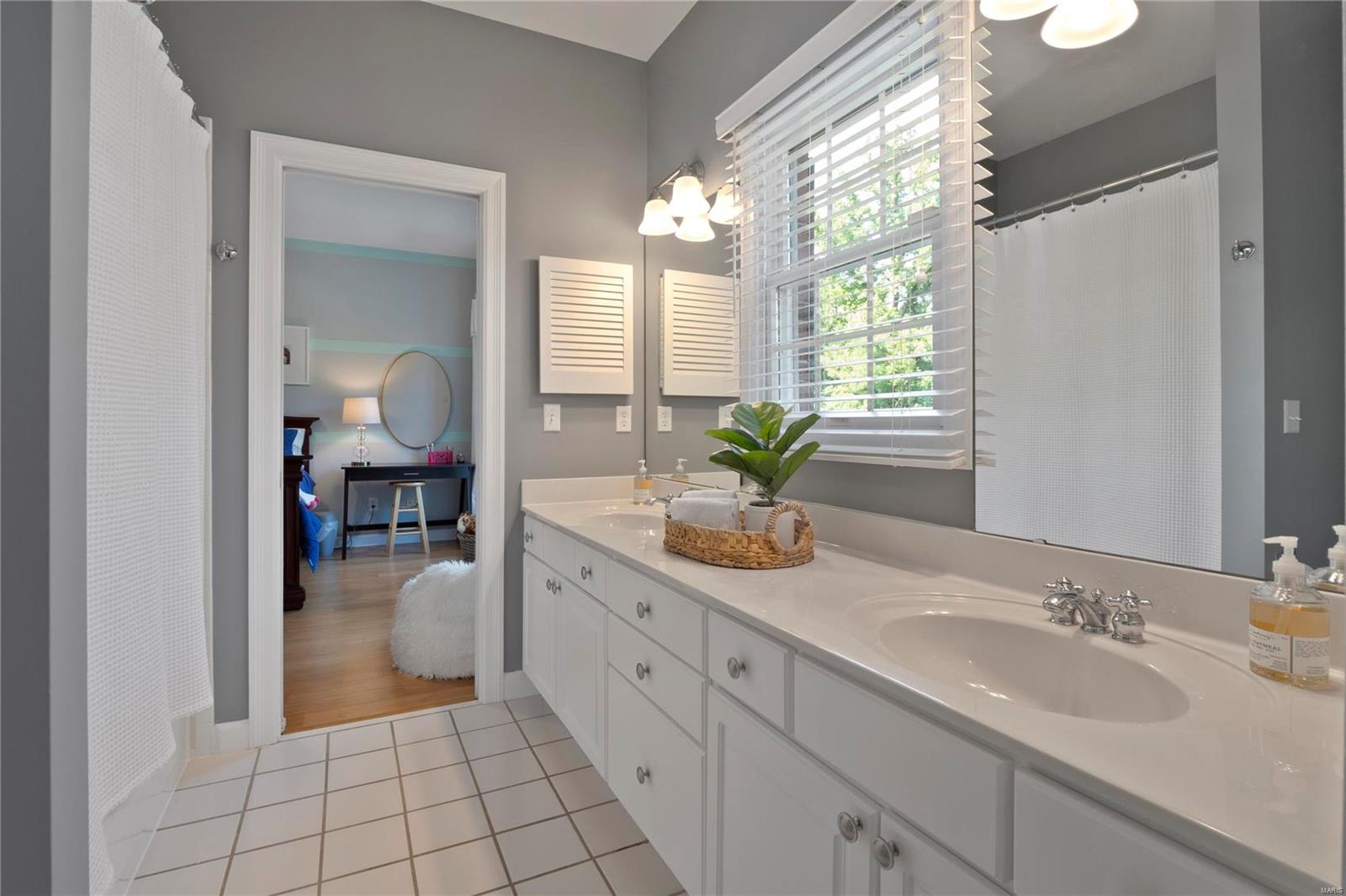 Colonial Hills - Residential