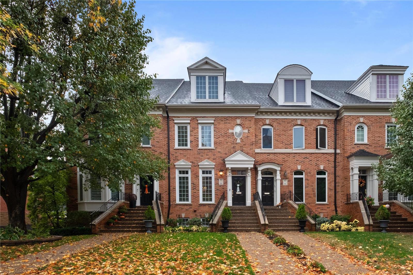 Brighton Way Twnhms A Condo - Residential