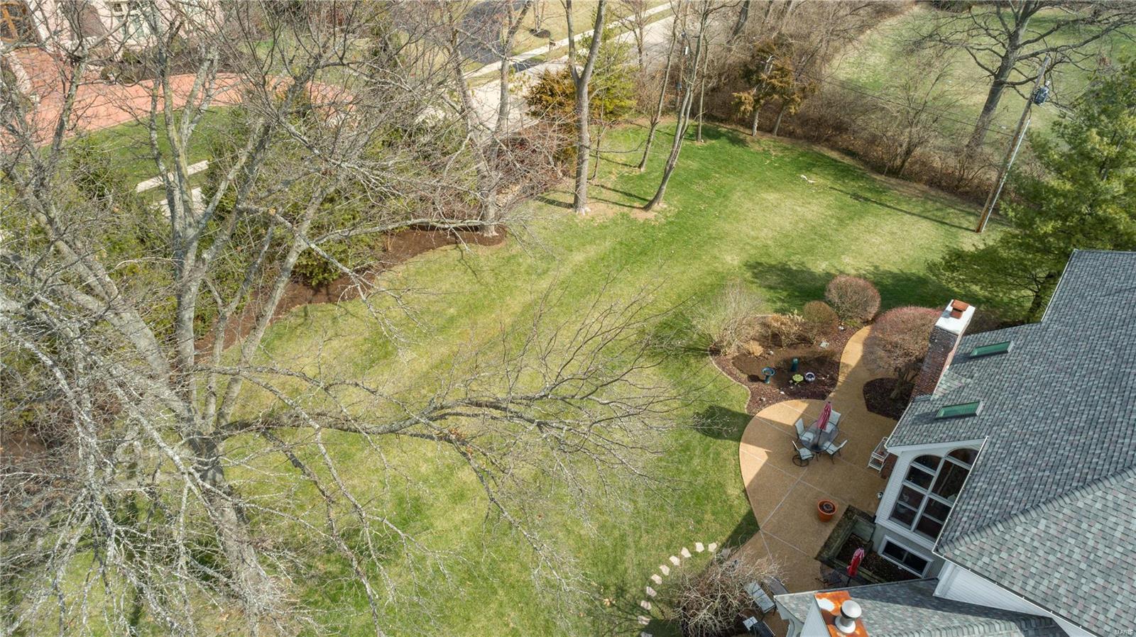 Ladue Meadows - Residential