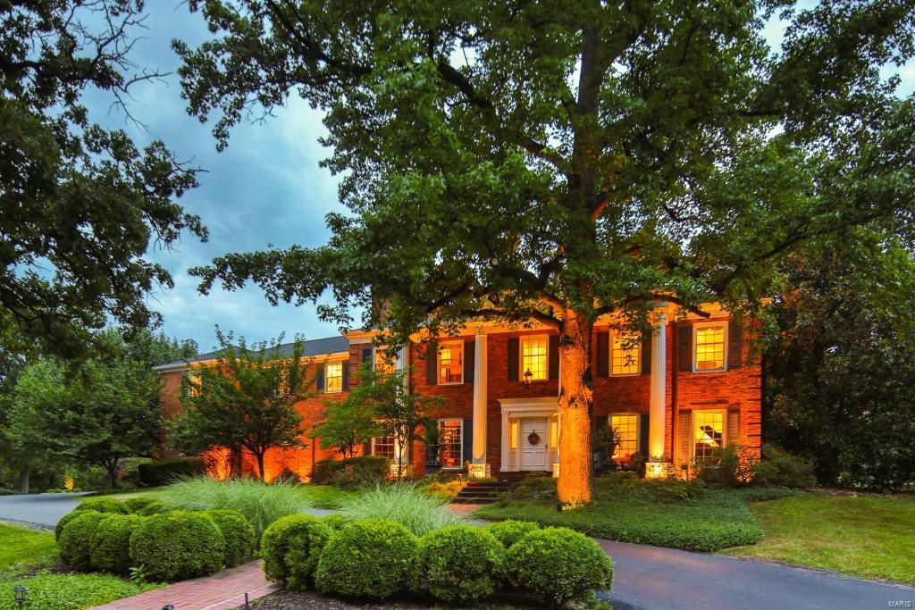 Stunning home in the prestigious Hampton Park. 7 Bd, 6 Bth (4F/2H), w/nearly 8000 sqft of living space. Charming front porch w/2Sty columns, beautiful Entry Foyer, Den w/custom built-ins, grand Living Rm & Dining Rm. Gourmet Kitchen w/custom cabinets, granite, SS appliances, island, Breakfast Rm/Family Rm & Powder Rm. 2nd Flr boasts Master Ste w/luxury Bth, 6+ add’l Bds, a Bonus Rm, Office, Jack & Jill Bth, 3rd Bth & 2nd Flr Laundry. Highlights: zoned HVAC, newer Pella windows, circular drive, sprinklers, alarm, central vac, cedar closet, rear-entry garage & professional landscaping. LL w/Rec Rm w/tray ceiling, awesome Fitness Rm, add’l Laundry Rm, Powder Rm & plenty of storage! Relax outside, take a dip in the beautiful in-ground pool & admire the park-like yard! Awesome pool house offers 500+ sqft & covered patio, full kitchen, Family Rm & Bth. Perfect home for entertaining! Great location ~ short walk to downtown Clayton & short drive to WashU & Forest Park.