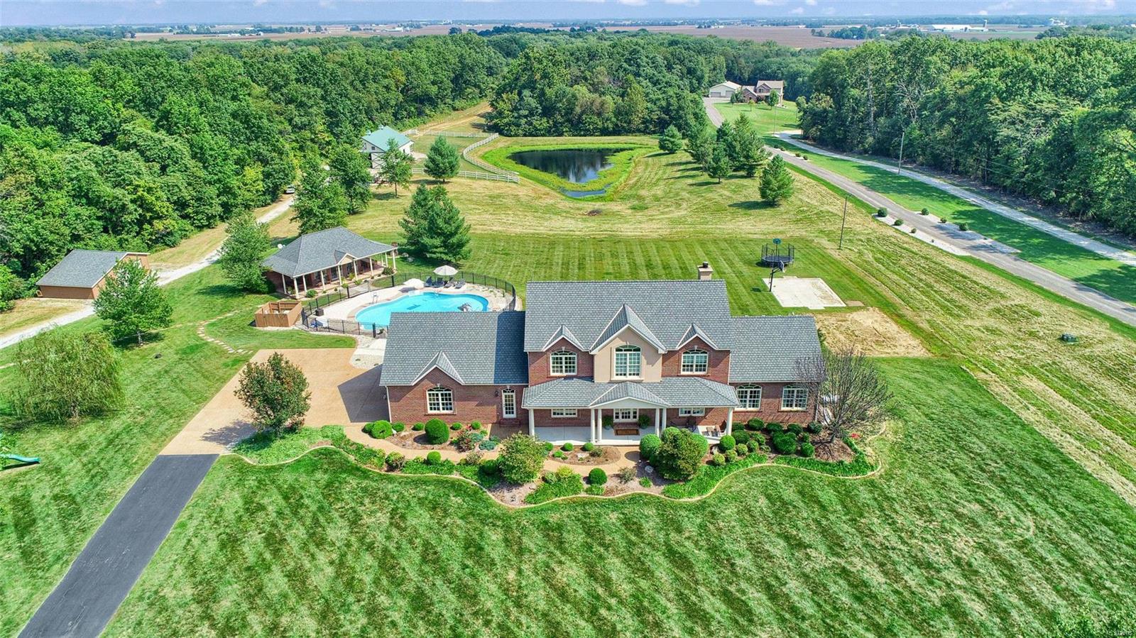 NOT IN A SUBDIVISION - Residential