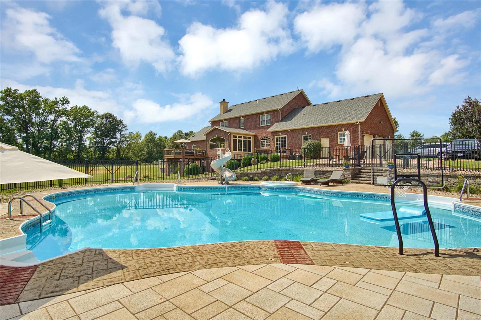NOT IN A SUBDIVISION - Residential