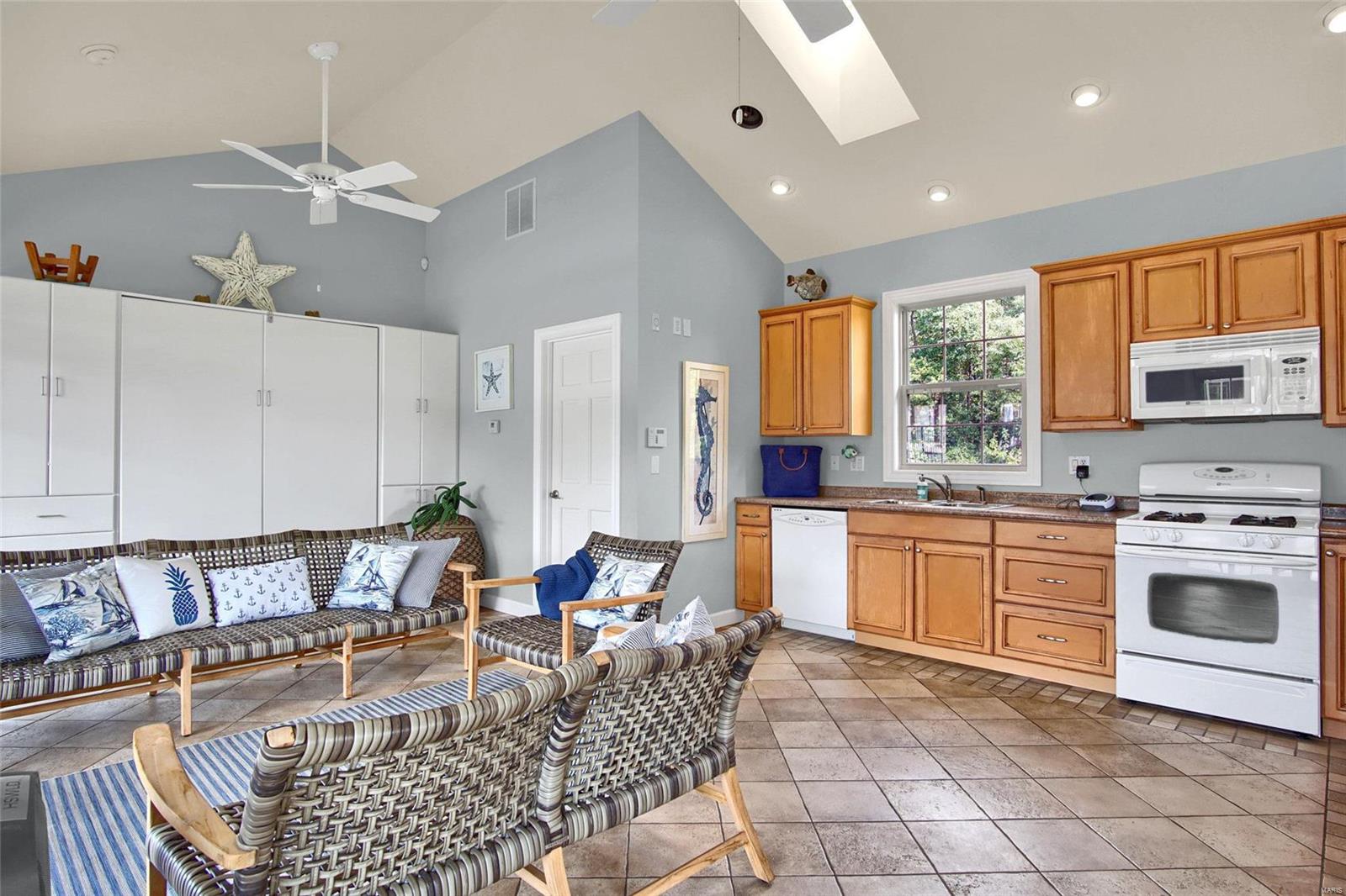 NOT IN A SUBDIVISION - Residential