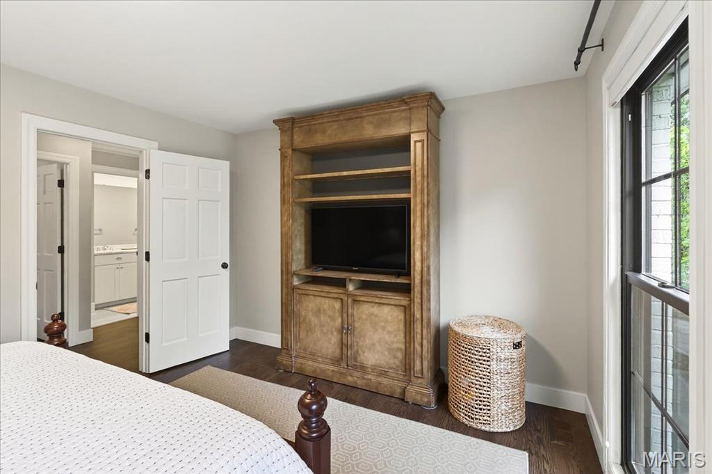 Barrington Place 3 - Residential